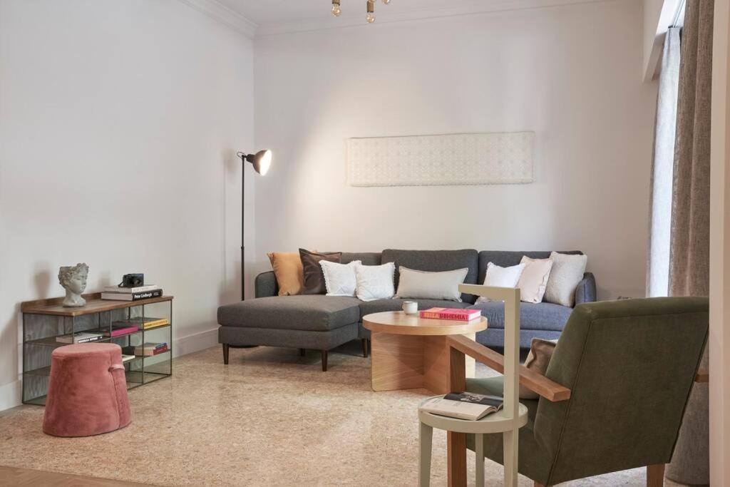 Ferienwohnung Sleeping With The Ancient Gods In Koukaki Athen Exterior foto