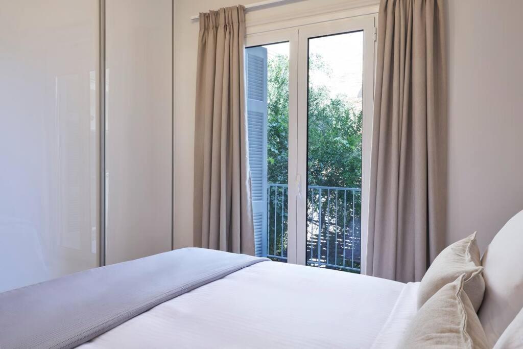 Ferienwohnung Sleeping With The Ancient Gods In Koukaki Athen Exterior foto
